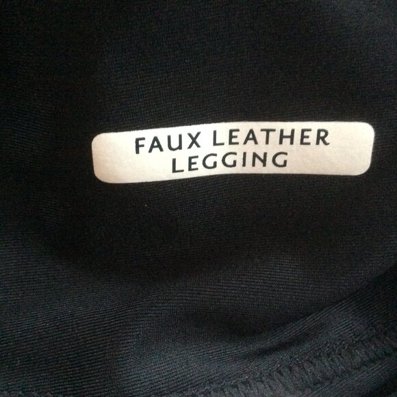 Seven7 Black Faux Leather Ultra High Rise Sculpting Vegan Legging Size Medium - Picture 4 of 6